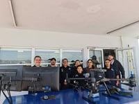 Volando Alto: La historia de las Aguilas de Tijuana